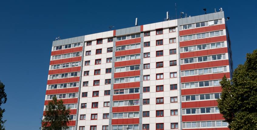 Owners still struggling to sell flats hit by cladding crisis